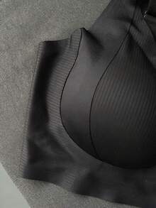 1 قطعة حمالة صدر لاسلكية للمرأة ذات الحجم الكبير - بتغطية جانبية للصدر، رفع الصدر، مناسبة للمواعدة والحفلات والعمل والارتداء اليومي - الأسود - مشاهدة 6