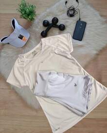 Women's Gym Set: Dry Fit T-Shirt + Sports Fitness Shorts | Ideal Set For The Gym And Everyday Wear | Women's Fitness Kit – Dry Fit T-Shirt + Shorts - 白色 + 白色短褲 - 查看 1