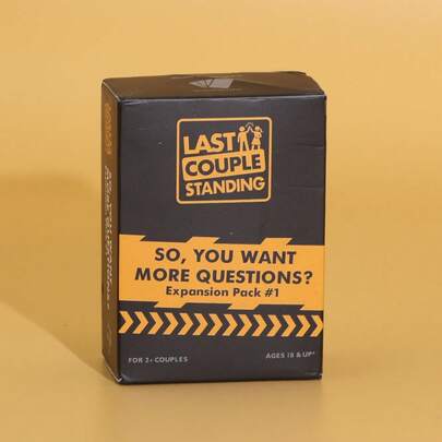 《最后一对情侣》扩展包 #1 – 还想要更多问题？| 为您的基础游戏增添新鲜有趣的挑战和对话 | 非常适合情侣游戏之夜、双人约会和朋友聚会 | 适合 18 岁以上玩家，测试彼此的恋爱知识，并以轻松有趣的方式进行竞争 | 小巧便携的设计，随时随地畅玩 | 是送给热爱互动游戏并希望让派对持续不断的伴侣的绝佳礼物