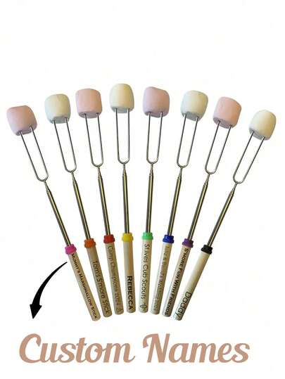 S'mores Spieße zum Rösten von Marshmallows und Würstchen über dem Lagerfeuer. Grillen. Kochutensil. Personalisiertes Spieß-Geschenk. Camping, Marshmallow-Röstspieße, S'mores Spieß, Röstspieß, Personalisiertes Geschenk, ausziehbarer oder erweiterbarer Röstspieß, Würstchen-Spieß, Camping, individuell gravierter S'mores Röstspieß-Set