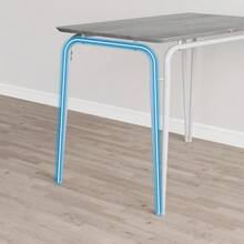 Conjunto de comedor de 3 piezas con mesa cuadrada, 2 sillas tapizadas y estructura metálica robusta, diseño vintage, ideal para cocinas pequeñas, apartamentos y desayunadores. - Gris Claro - Ver 2