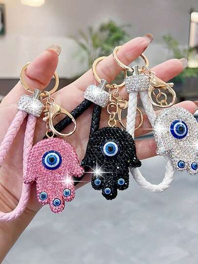 蓝色邪眼钥匙扣，希腊纳扎尔护身符，适用于包包、钱包、车钥匙，可作礼物吊坠、个性化饰品、包包配件、钥匙扣配件，适合作为生日、毕业、结婚礼物、背包和车钥匙装饰、友谊节礼物、装饰钥匙扣、情人节礼物，适合送给家人、朋友、同事和同学。