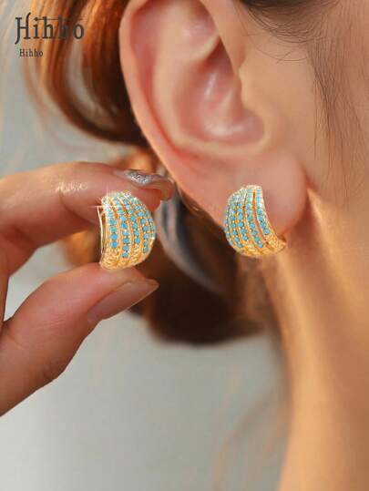 Hihho 一对复古时尚锆石镶嵌多层镂空耳环，绿松石蓝色锆石镶嵌耳环，适合作为礼物、日常佩戴和派对配饰