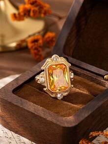 1pc Popular Women's Fashion Luxury Vintage Personalized Yellow Zirconia Ring, Wedding Engagement Party Jewelry Gift - Gold - View 4