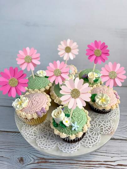 12个雏菊纸杯蛋糕装饰插牌，雏菊纸杯蛋糕装饰，春季雏菊蛋糕装饰，适合女孩、婴儿派对、生日派对、婚礼装饰