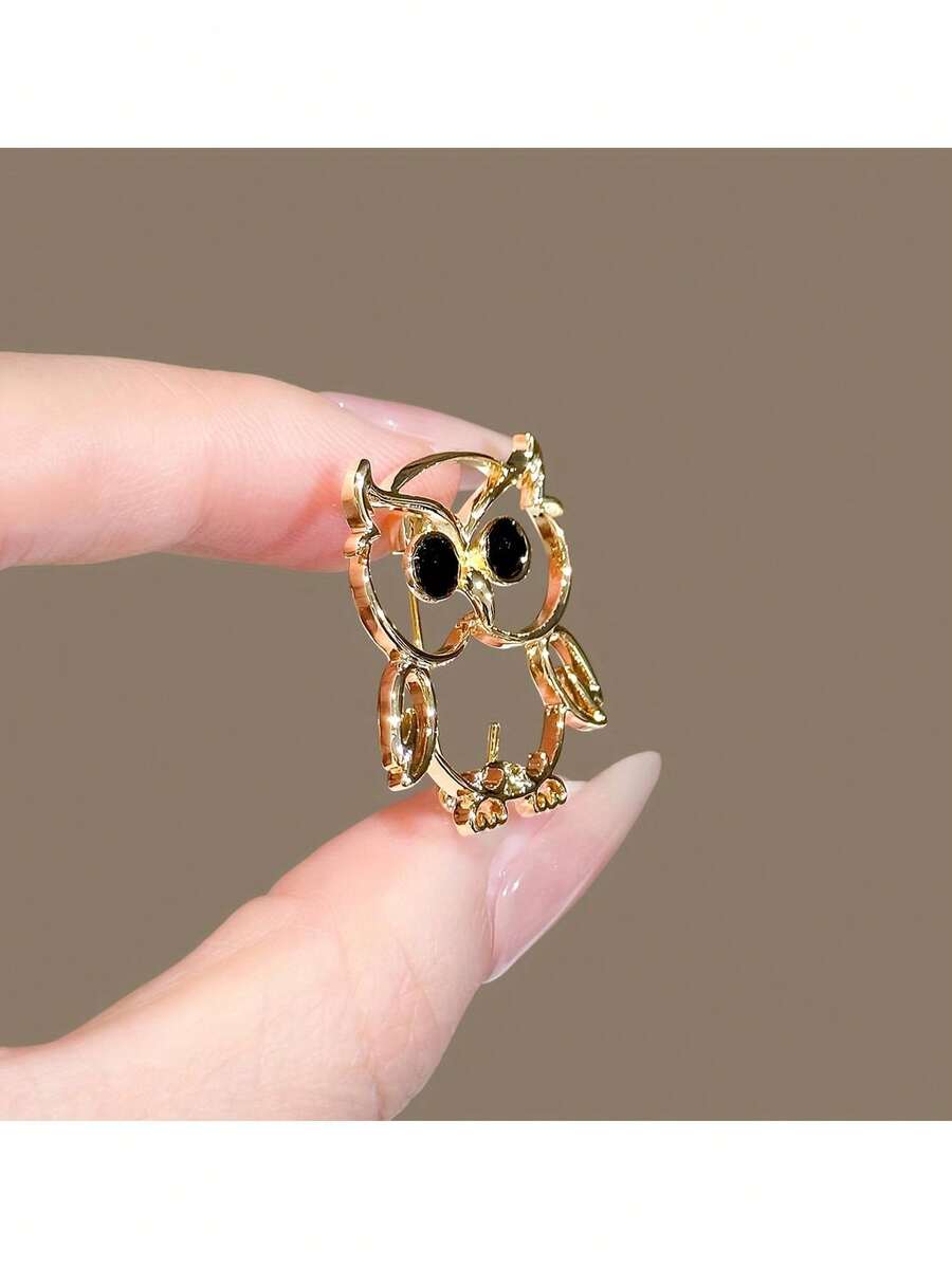 1pc Minimalist Hollow Owl Brooch, Unisex Cardigan Suit Sweater Lapel Pin Accessory, Women's Birthday Gift