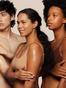 Molton Brown 焕活黑胡椒沐浴露，300毫升/10.15液盎司，泡沫丰富，凝胶质地，清爽冲洗，辛辣木质香调，活力焕发，深层清洁，温和保湿，蕴含植物萃取精华 - 300 ml - 查看 6