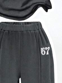 Young Girl Cartoon Print Round Neck Short Sleeve Top And Pants Set - Dark Grey - View 6