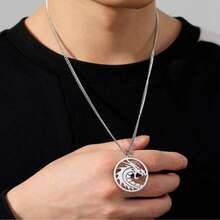 极简主义不锈钢镂空龙形吊坠项链（男女通用/配饰/低过敏性） - 銀色 - 查看 3