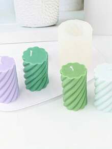 DIY Handmade Candle Mold, Rotating Cylindrical Aromatherapy Candle Silicone Mold - White - View 1