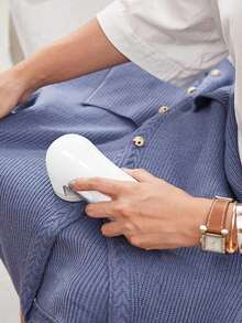 1pc Fabric Shaver, 500mAh Battery Powered Lint Remover, 3-Blade Electric Fuzz Shaver, Sweater Defuzzer, Suitable For Removing Lint, Fuzz, Pilling From Clothes, Sofa, Furniture, Effective Lint And Fuzz Removal - Cleaning Tool - Multicolor - View 2