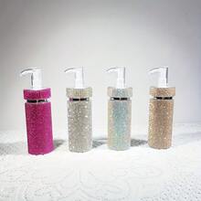 Chai đựng sữa dưỡng thể bằng acrylic đính đá, thiết kế lấp lánh sang trọng, chai mỹ phẩm trong suốt chống rò rỉ, có thể tái sử dụng, nhẹ, thích hợp cho bàn trang điểm/phòng tắm, thiết kế lấp lánh sang trọng dành cho việc đựng mỹ phẩm cao cấp của phụ nữ, sử dụng trong khách sạn và gia đình. - Nhiều màu - Xem 5