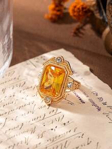 1pc Popular Women's Fashion Luxury Vintage Personalized Yellow Zirconia Ring, Wedding Engagement Party Jewelry Gift - Gold - View 2