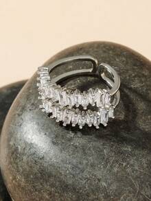 1pc Asymmetrical Zirconia Ring, Delicate & Fashionable, Lightweight Luxury Jewelry Accessory For Women - Silver - View 3