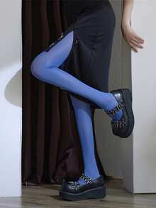 Te lekkie, prześwitujące, fioletowe rajstopy nadają się na wiosnę, jesień i lato. Rozmiar jest standardowy i pasuje na kobiety o wadze poniżej 68 kg. Elastyczne, obcisłe rajstopy z wysokim stanem można nosić z obcisłymi spodniami. Idealne na imprezy, tańce, święta i do noszenia na co dzień. - Wrzosowy - Zobacz 17