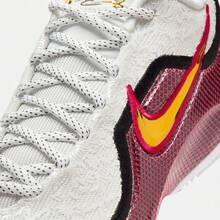 Nike Men's LEBRON XXIII EP Basketball Shoes, Low-Top IB9563-100 - White - View 8