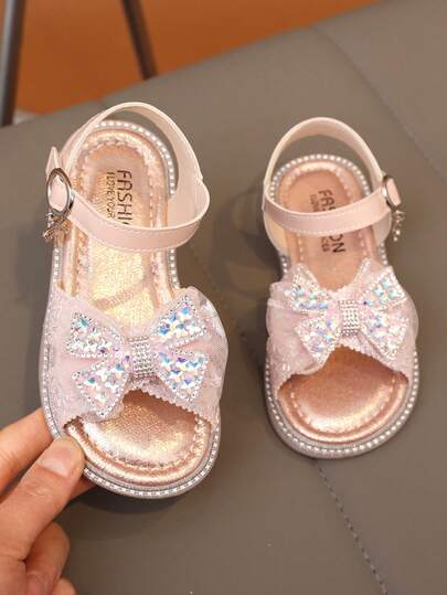 1 Pair Vintage Girls Sandals With Hollow Bowknot And Rhinestones, Sweet Style, Summer New Non-Slip Rubber Sole Open Toe Breathable Fashion, Suitable For Party, Vacation, Breathable Toe-Exposed Beach Sandals With Soft Non-Slip Soles