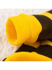 1pc Pet Hoodie, Cute Bee Design, Funny Transformation Sweatshirt For Small Cats & Dogs, Autumn/Winter Pet Clothing With Hood To Prevent Shedding - Yellow - View 10
