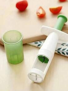 1pc Creative Grape Slicer, 1pc Manual Grape Slicer - Creative Kitchen Fruit Cutting Tool, Plastic Handheld Fruit Cutter Without Electricity - Multicolor - View 4