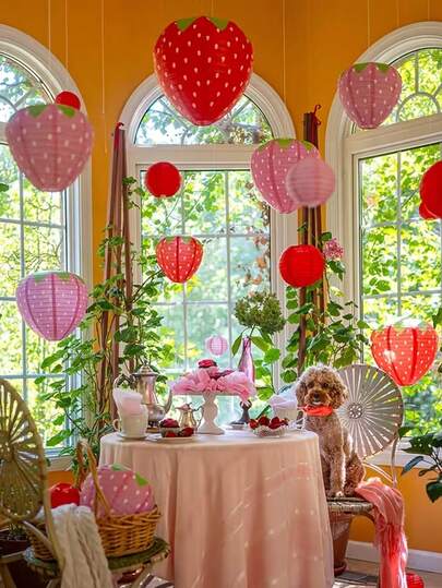 12 pulgadas/8 pulgadas Linternas de papel con diseño de fresa, decoración colgante de fresas rojas y rosas, decoraciones de fiesta con tema de frutas reutilizables - Estilo acordeón expandible, fácil de montar y colgar, ideal para fiestas de cumpleaños con tema de fresas para decoración interior y exterior, decoración de fondo para fiestas