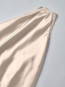 Vestido de fiesta con abertura alta y dobladillo asimétrico con volantes de unicolor - Champán - Ver 10