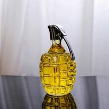 Botella de vidrio creativa recomendada, botella de vino, material de borosilicato alto - suave y resistente al calor| Adecuado para whisky, vodka, etc., añadiendo un sentido de ceremonia al servir bebidas.Ideal para exhibición en bar o mesa ¡Lo mejor de la temporada! - Botella de vino de vidrio con forma de granada - Ver 3