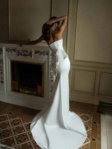 Charming Sexy Off Shoulder Corset Mermaid Satin Formal Wedding Dress,Registry Office Dresses Bridal Gown,Evening Party Dress Birthday Party Dress Country Wedding,Romantic Church Ceremony Wedding Dress,Suitable For Wedding,Dating,Party,Singles' Party,Vacation,Formal Occasions,Dinner Dress,Prom Dress,Homecoming Dess,Cocktail Party,Wedding Guest Dress,Graduation - 白色 - 查看 4