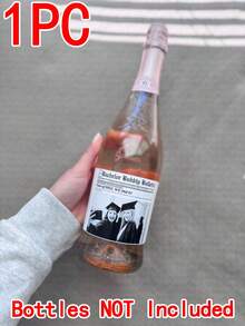 1/3/5张个性化报纸瓶贴礼品，适用于葡萄酒、香槟、迷你烈酒，适合生日、毕业、单身派对、拍照、30岁、21岁、退休等场合。个性化葡萄酒瓶贴，可定制文字和照片，优雅的黑白设计，独特的婚礼和伴娘邀请葡萄酒标签，订婚和周年纪念礼物，生日派对和节日庆典酒瓶装饰。 - 彩色 - 查看 15