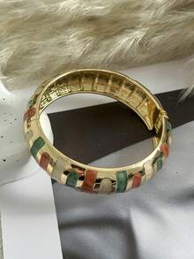 Vintage luxuriöse, goldfarbene, emaillierte, mehrfarbige, breite, übertriebene personalisierte Manschetten-Armband, geeignet für modebewusste Frauen, passend für Nachtclub, Musikfestival, Party, Junggesellinnenabschied, Bridal-Shower, Abschlussfeier und täglichen Gebrauch, ein Schmuckgeschenk für Bohème-Mode-Liebhaber - Verschiedenfarbig - Übersicht 12