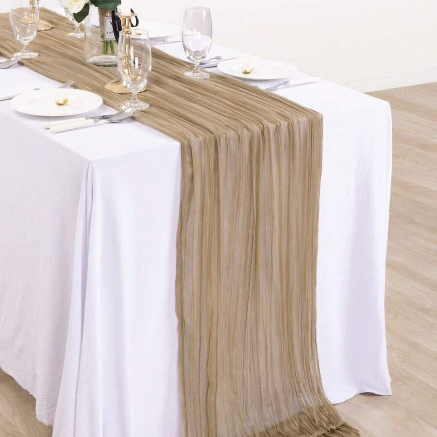 1件卡其色桌布,粗棉布材质,尺寸分别为35 x 120英寸/90 x 300厘米、35 x 70英寸/90 x 180厘米、35 x 157英寸/90 x 400厘米,波西米亚风褶皱薄纱浪漫装饰桌布,适用于婚礼、新娘送礼会、生日派对等场合。 - 卡其色 - 查看 1