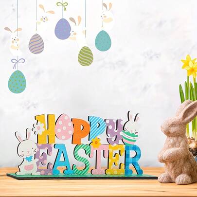 1件复活节木质桌面摆件，饰有快乐的复活节兔子图案，是复活节装饰和家居装饰的理想之选，也是一份完美的复活节礼物。