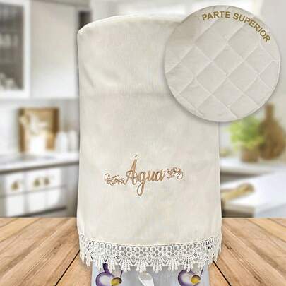 Capa Para Galão De Água 20 Litros Bordada Com Renda Guipir Artesanal Protege Contra Poeira e Sujeira 90cm x 45cm