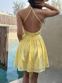 Đầm sexy nữ cổ chữ V khoét sâu, hở lưng, thắt eo, thiết kế xếp ly ở cổ và eo, chất liệu vải xếp ly, thích hợp cho hẹn hò, du lịch, đi biển, ngày Valentine. - Màu vàng - Xem 2