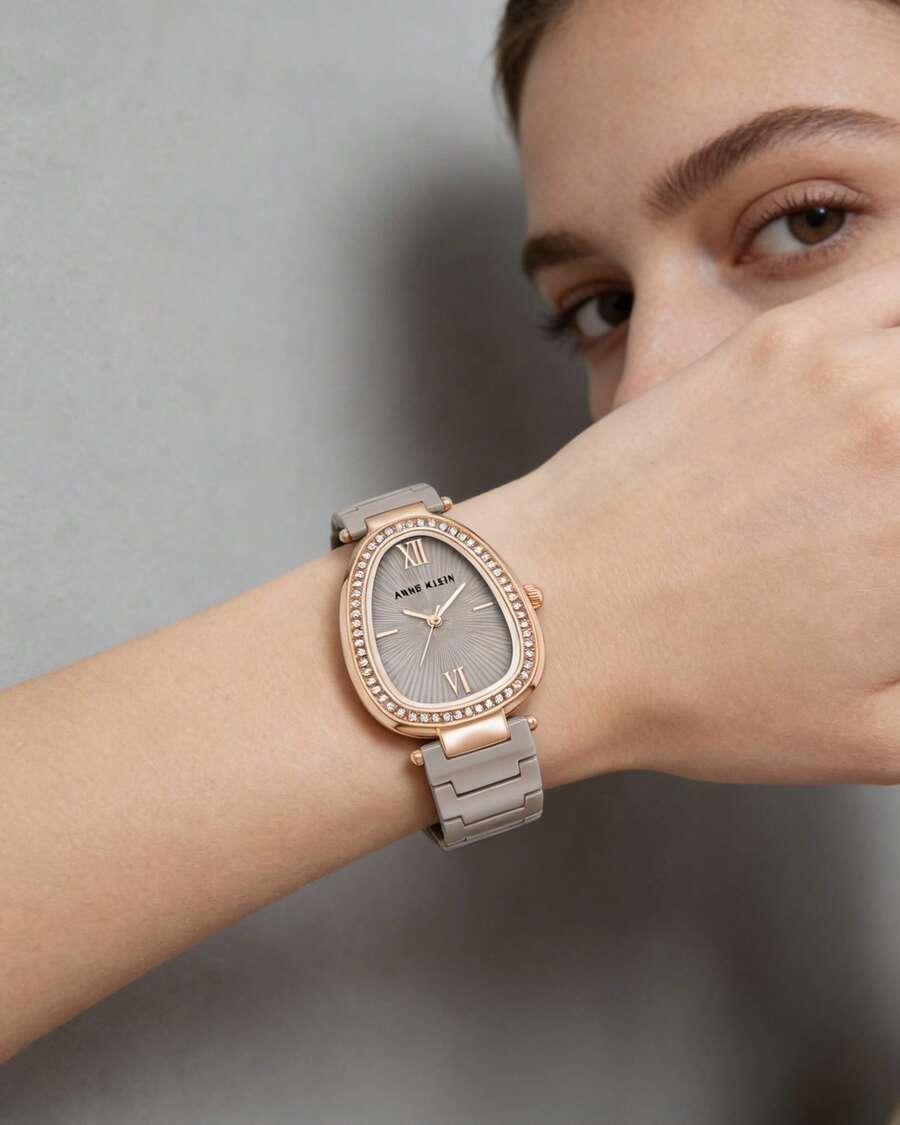 Anne Klein Women's Black Ceramic Bracelet Watch Slim Analog Quartz Watch for Women with Crystal Oval Glossy Black Dial,Ladies' Elegant Wrist Watch with Adjustable Bracelet - 玫瑰金 - 查看 1