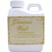 Tyler Candle Diva Glamorous Wash Liquid Laundry Detergent (64 Fl Oz Bottle, 24 Loads) Offers A Luxurious Laundry Experience With Its Elegant, Signature Fragrance. Perfect For Special Garments And Premium Fabrics, This Detergent Not Only Provides A Deep Clean But Also Nourishes And Maintains Fabric Integrity. The Complete Care System Includes An Olivi Stain Remover Pen For Spot Treatment And A Fresh-Scented Sachet To Keep Clothes Smelling Divine After Each Wash. Ideal For Delicate Or High-End Fabrics, This Detergent Ensures Your Garments Stay In Pristine Condition While Enveloping Them In A Glamorous Fragrance That Lasts. - 64 液盎司瓶裝,可洗 24 次 - 查看 2
