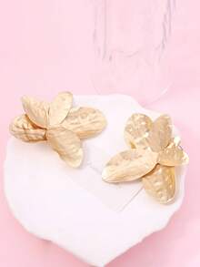 1 Pair Minimalist Fashionable Asymmetrical Exaggerated Metal Flower Stud Earrings For Women, Design - Flowers - View 4