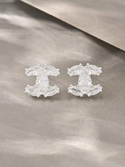 1 Pair Elegant & Cute Fashion Silver Earrings, Suitable For Parties, Dates, Daily Wear, And Gifting