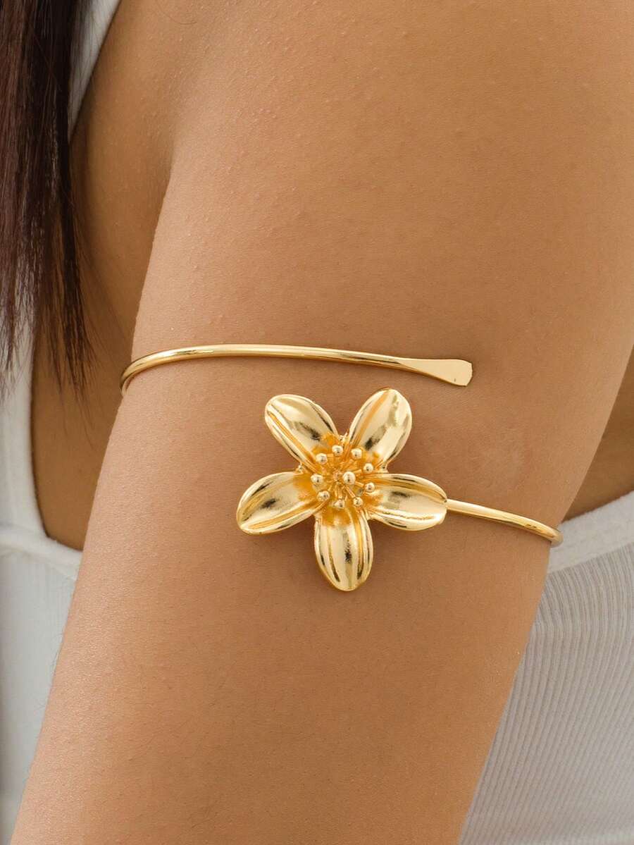 1pc Elegant Women's Metal Flower Cuff Bracelet, Suitable For Daily, Vacation, Casual Holiday Wear - Golden - View 1