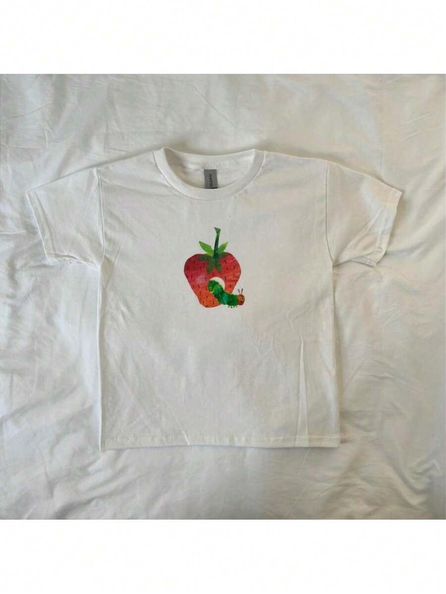 Caterpillar Eating Strawberry Baby Tee, Vintage, Coquette, Pinterest, The Very Hungry Caterpillar, Kawaii Streetwear, Ahs , Soft Girl - 白色 - 查看 1