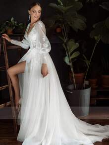 Vintage Deep V Neck Lace Applique Long Sleeves High Slit A Line Tulle Formal Wedding Dress,Registry Office Dresses Bridal Gown,Evening Party Dress Birthday Party Dress Country Wedding,Romantic Church Ceremony Wedding Dress,Suitable For Wedding,Dating,Party,Singles' Party,Vacation,Formal Occasions,Dinner Dress,Prom Dress,Homecoming Dess,Cocktail Party,Wedding Guest Dress,Graduation - 白色 - 查看 6