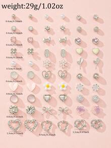30 pares de pendientes de botón minimalistas y lindos con diseños de margarita, corazón brillante, copo de nieve y lazo, adecuados para uso diario, citas, vacaciones, playas y regalos - Plateado - Ver 6