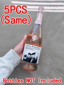 1/3/5张个性化报纸瓶贴礼品，适用于葡萄酒、香槟、迷你烈酒，适合生日、毕业、单身派对、拍照、30岁、21岁、退休等场合。个性化葡萄酒瓶贴，可定制文字和照片，优雅的黑白设计，独特的婚礼和伴娘邀请葡萄酒标签，订婚和周年纪念礼物，生日派对和节日庆典酒瓶装饰。 - 彩色 - 查看 13