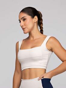 LOT FITNESS Women's Fitness Set: Gym Top With High Support And Shorts With Pockets - Frame - Sand - View 4