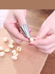 Stainless Steel Nail Care Tool Set, Adjustable Nail Protector, Chestnut & Nut Peeler, Vegetable Picking Finger Sleeve, Multi-Function Manual Garlic Press, Garlic Grater - Multicolor - View 5