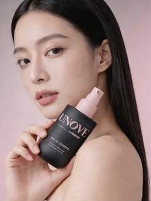 Unove 丝滑修护护发油（淡雅花香）70毫升/2.4液盎司。深层修护受损发质，填补毛鳞片损伤，改善干枯分叉，提升秀发光泽和柔软度。质地轻盈不油腻，持久散发清新花果麝香。女士护发油。 - 護髮精油 (柔暖花香) - 查看 7