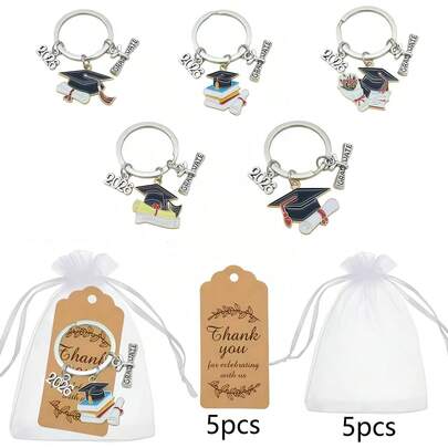 15pcs, 2026 Graduation Keychain Set, 5 Keychains/5 Cardboards/5 Mesh Bags, Backpack, Keychain Pendant, Durable Metal Keychain, Suitable For Backpacks, Party Gifts, Graduation Gifts, Celebration Supplies, Personalized Keychains, Graduation Keychains, Graduation Souvenirs