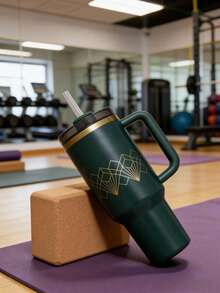 Line Pattern Series - 40oz Stainless Steel Insulated Cup With Handle And Straw Featuring A Stylish And Unique Geometric Pattern Design, Perfect For Home, Office, And On-The-Go Use. An Ideal Gift For Holidays And Special Occasions. - 幾何線條款-墨綠色 - 查看 2