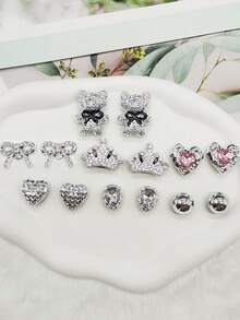 14 piezas Accesorios de lujo estilo Y2K para decorar zapatos: corona de oso plateada, dijes de resina, adornos con strass y lazos, hebillas para zuecos, clips con forma de corazón, decoraciones para sandalias, bolsas de playa y talla grande. Ideal para regalos de Navidad, Halloween, cumpleaños y fiestas. - Multicolor - Ver 7