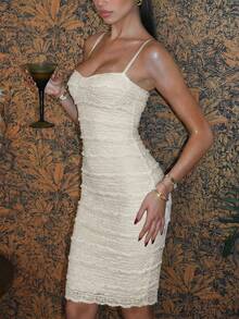 French Sensual Style Fashion Spaghetti Strap Backless Lace Trim Bodycon Beach Vacation Dress - Apricot - View 8