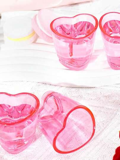 4/8pcs Heart-Shaped Mini Shot Glass Set, Transparent Cute Mini Glasses, Bar Cups, Couple Cups, Tequila Heart Cups, Suitable For Vodka, Wine, Applicable For Party, Holiday, Wedding, Gathering, Cocktail Party, Valentine's Day, Ramadan, High Quality Plastic Material, 30ml Capacity